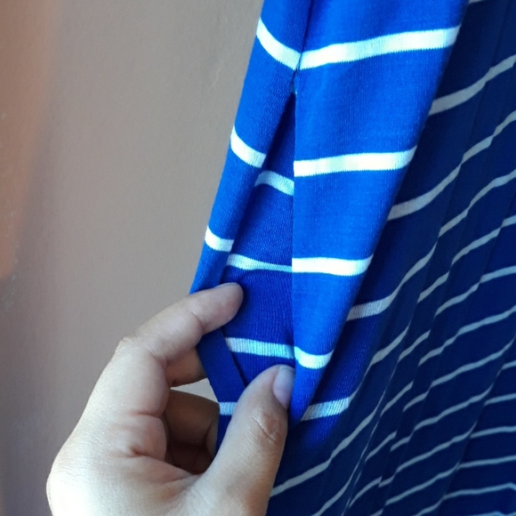 Woman’s T-shirt dress - Picture 5 of 7